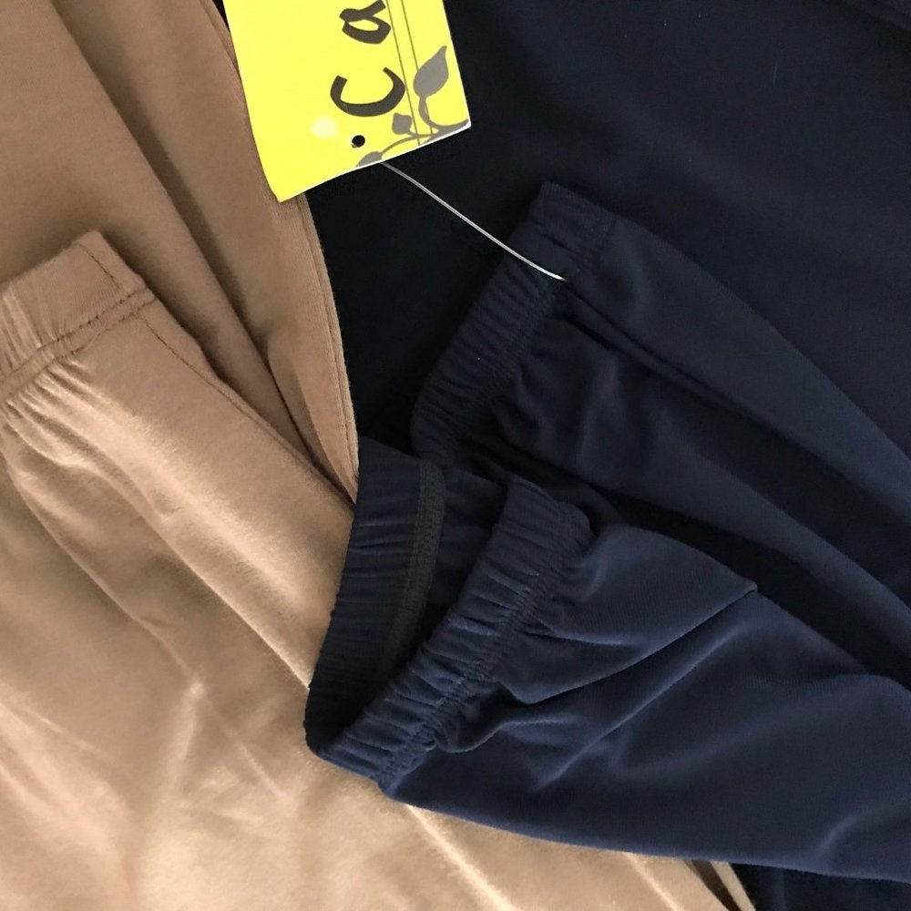 Lot of 2 Pair Caribe (Made in USA) Wide Bottom Size 3X Pants Navy Blue & Taupe